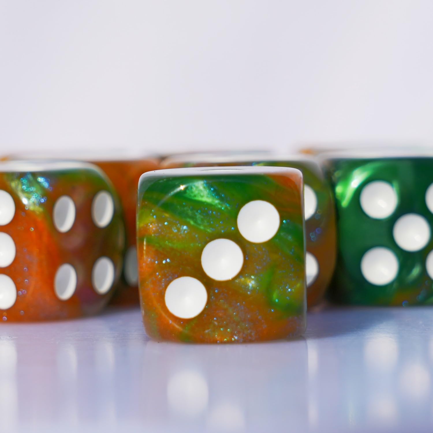 Foto 6 pulgar | Juego De Dados Acrílicos De 16 Mm, 10 Piezas D6 Para Rpg Mtg Dnd Con Bolsa (café Y Verde) - Venta Internacional.