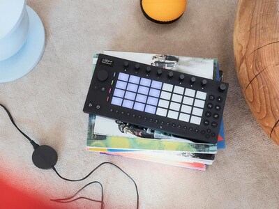 Foto 4 | Controlador Midi Usb Ableton Move Negro
