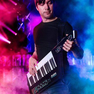 Foto 2 | Controlador Keytar Alesis Vortex Wireless 2 Usb Midi Negro - Venta Internacional.