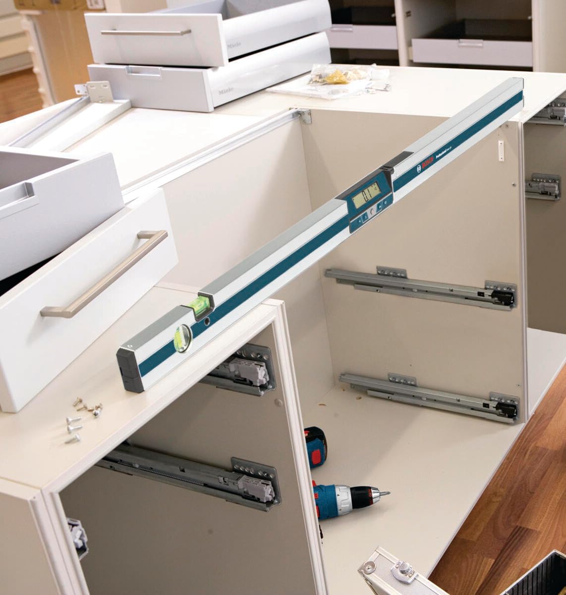 Foto 4 | Nivel Digital Bosch Gim 120 122 Cm Con Baterías Y Estuche - Venta Internacional.