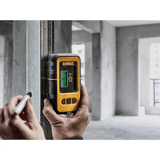 Foto 3 | Detector Láser Dewalt Dw0892g Verde De 100 M Con Batería Incluida - Venta Internacional.