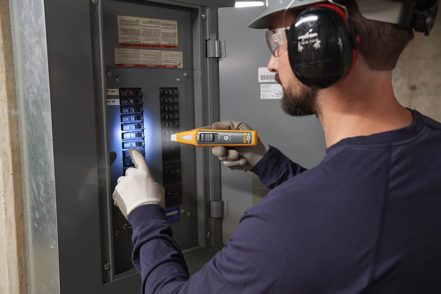 Foto 4 | Buscador De Interruptores Y Comprobador De Enchufes Smarttrace Fluke Bk120 - Venta Internacional.