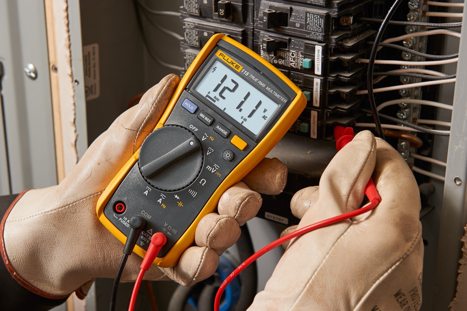 Foto 5 | El Multímetro Digital Fluke 115 Mide La Tensión Ca/cc De 600 V - Venta Internacional.