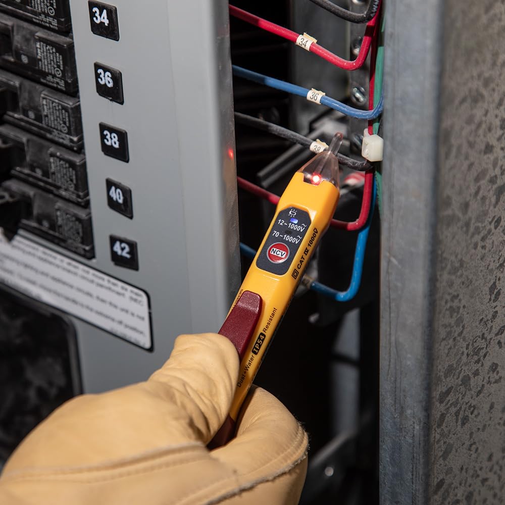 Foto 4 | Probador De Voltaje Klein Tools Ncvt2pkit Sin Contacto Con Toma De Corriente - Venta Internacional.