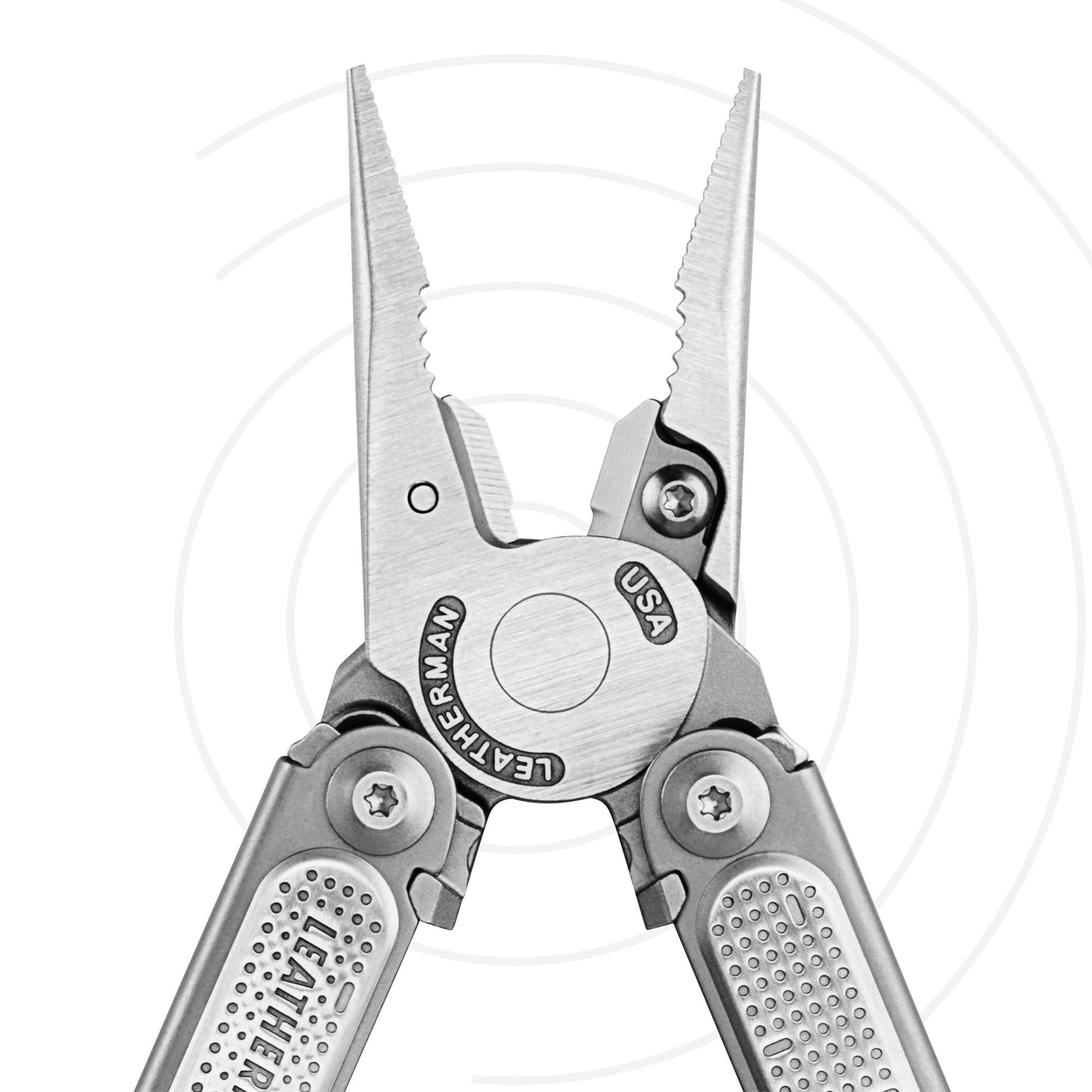 Foto 3 pulgar | Funda Multiherramienta Leatherman Free P4 De Nailon Con Cierre Magnético - Venta Internacional.