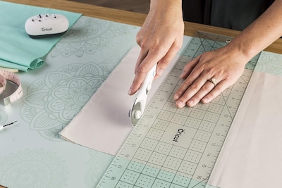 Foto 6 | Cortador Giratorio Cricut Para Tela, Costura Y Acolchado, 45 Mm - Venta Internacional.