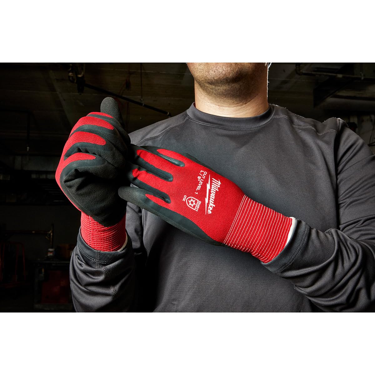 Foto 5 pulgar | Guantes Aislantes Milwaukee 48-22-8911, Corte Nivel 1, Talla M - Venta Internacional.