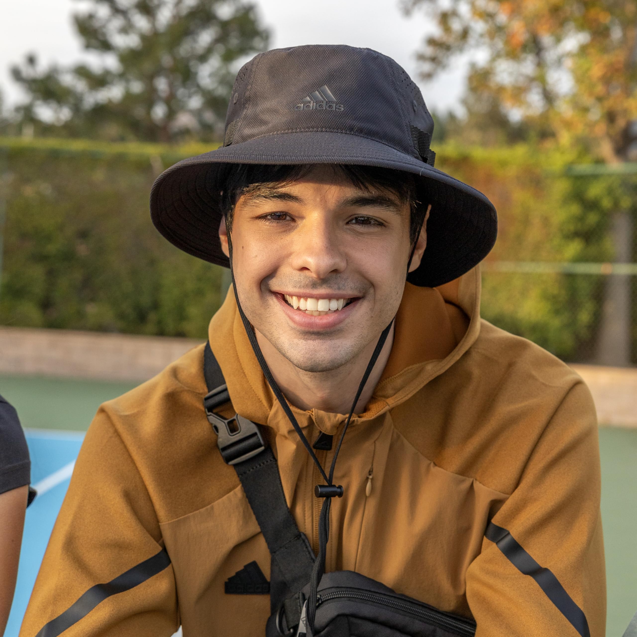 Foto 7 | Gorro De Pescador Adidas Victory Para Hombre Y Aire Libre Con Protección Solar, Color Blanco - Venta Internacional.