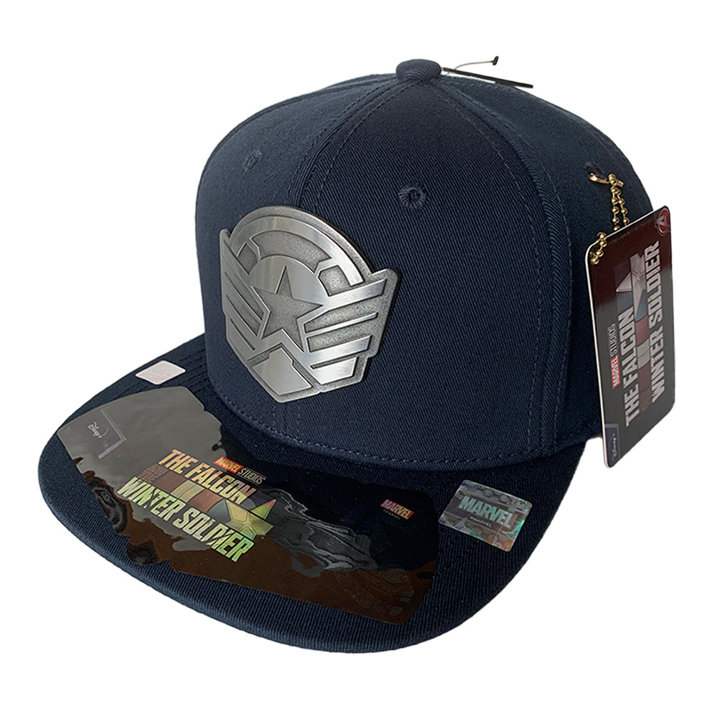 Foto 2 pulgar | Gorra Marvel Falcon and The Winter Soldier Placa Metalice Mate color Azul Marino 57 cm