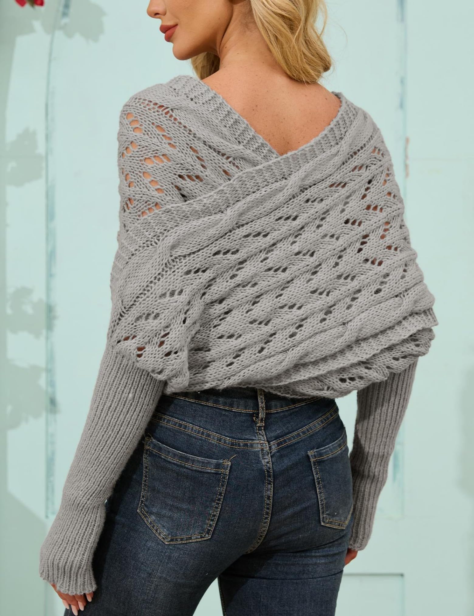Foto 6 | Bufanda Tejida Tipo Cable Con Mangas Para Mujer, Color Gris Claro - Venta Internacional.