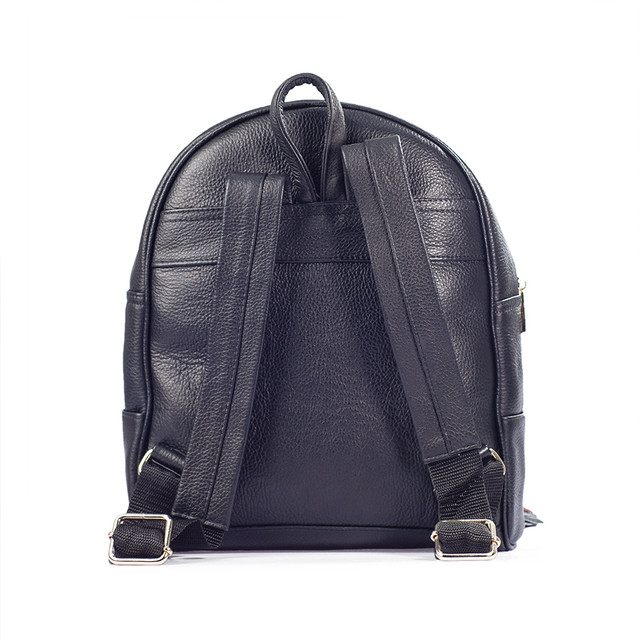 Foto 3 pulgar | Backpack Chiapas A Ángelozano Negro Piel Grabada Tipo Cincelado