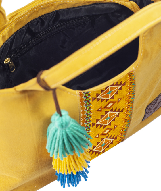 Foto 3 | Bolso A Ángelozano Tipo Satchel De Mujer Con Telar Artesanal Modelo Izamal Color Mostaza