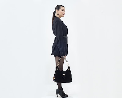 Foto 2 | Bolso Tipo Satchel A Ángelozano De Piel Gamuza Con Telar Étnico, Color Negro, Modelo Irma
