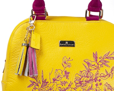 Foto 6 | Bolso Tipo Satchel A Ángelozano De Piel Vacuna Con Bordado, Color Amarillo, Modelo Elsa