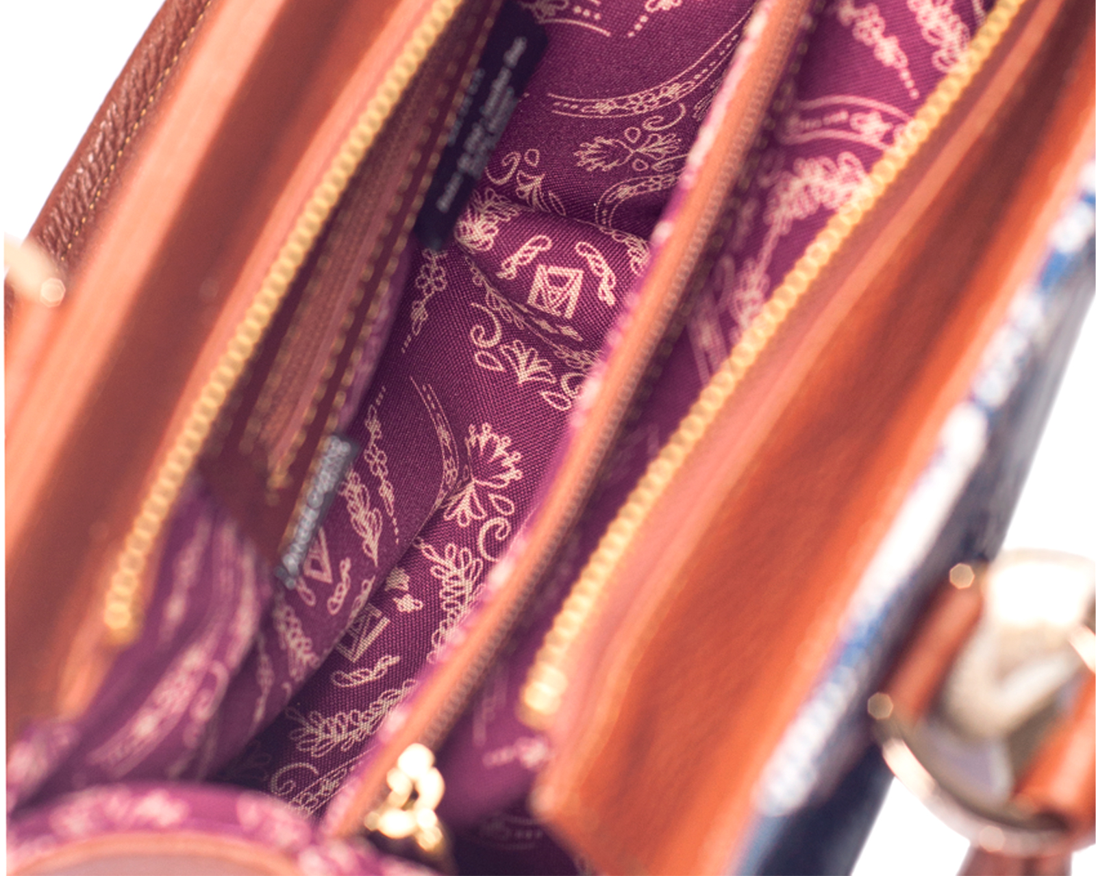 Foto 3 | Bolso Satchel A Ángeloano De Piel Cacuna Con Telar Artesanal, Modelo Salma