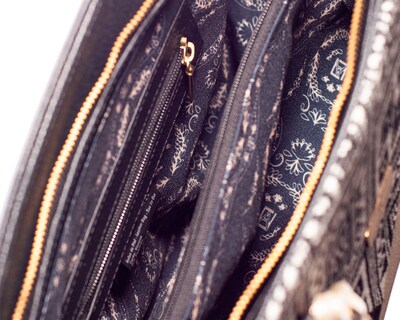 Foto 4 | Bolso Satchel A Ángelozano De Piel Vacuna Con Telar Artesanal, Modelo Salma