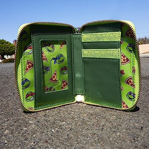 Foto 8 pulgar | Venta Internacional - Monedero Loungefly Teenage Mutant Ninja Turtles Amazon Excl