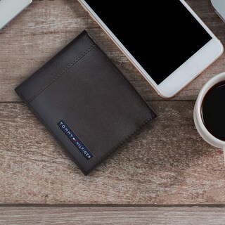 Foto 2 | Cartera Tommy Hilfiger Plegable de Cuero Marrón para Hombre - Venta Internacional
