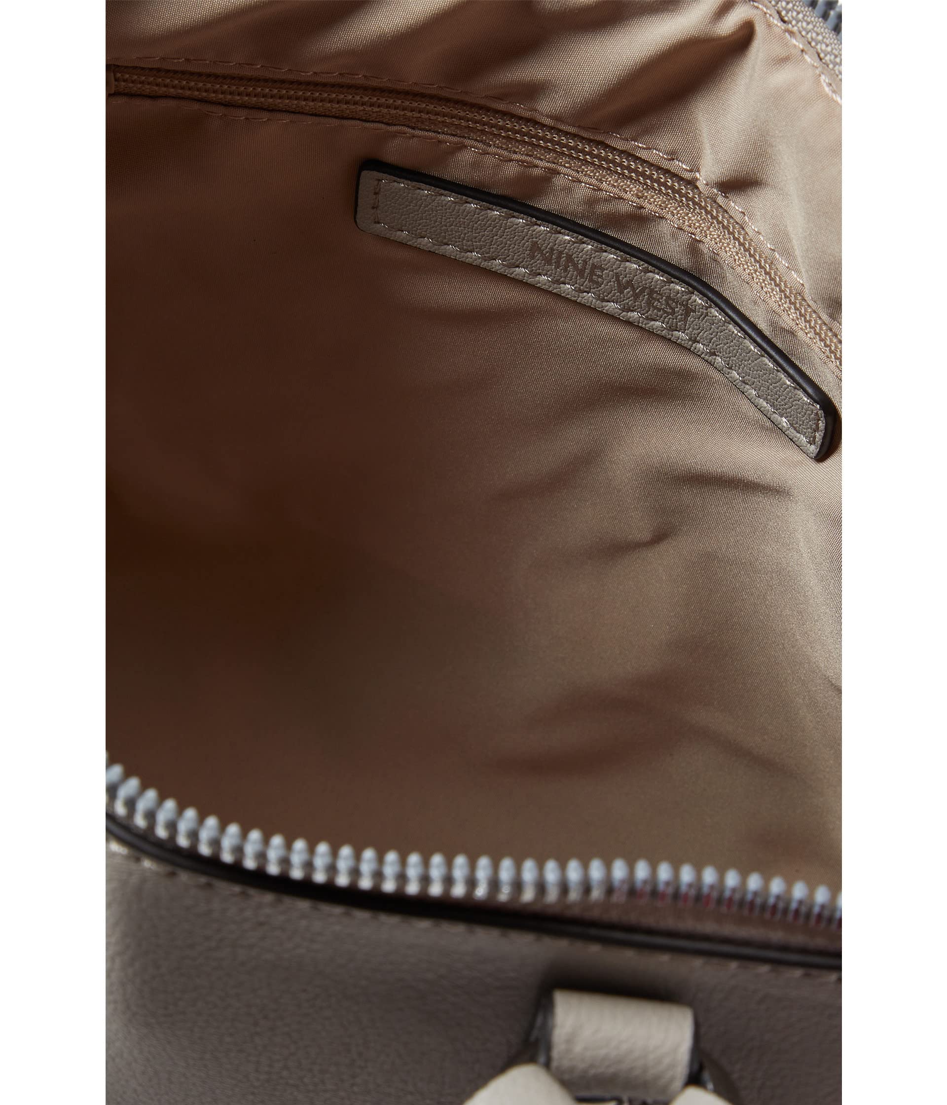 Foto 3 | Venta Internacional - Bolso Nine West Cedar Dove De Pvc Para Mujer