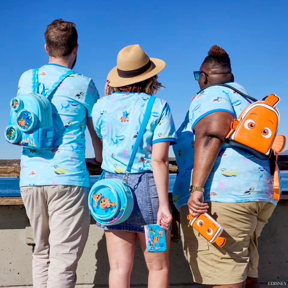 Foto 2 | Cartera de Mano Loungefly Disney 20 Aniversario de Buscando a Nemo - Venta Internacional