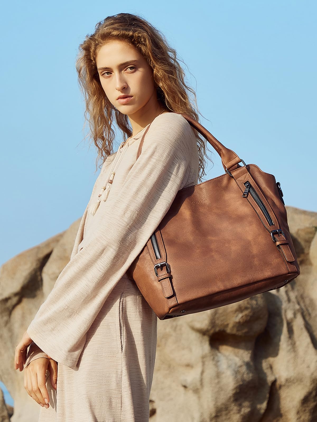 Foto 2 | Bolso Cluci de Piel Vegana - Venta Internacional