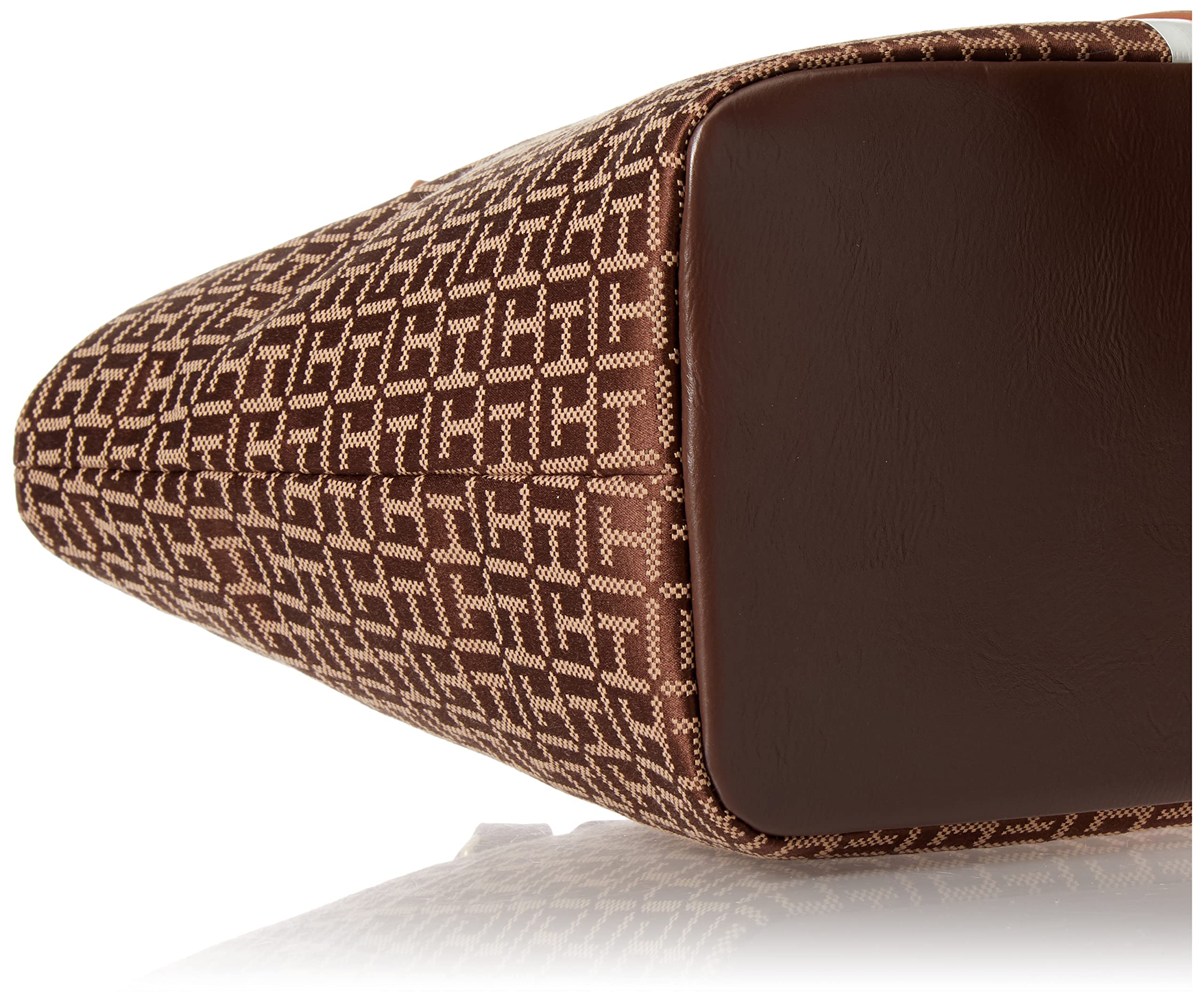 Foto 5 pulgar | Bolso Tommy Hilfiger Jaden Travel Para Mujer - Venta Internacional.