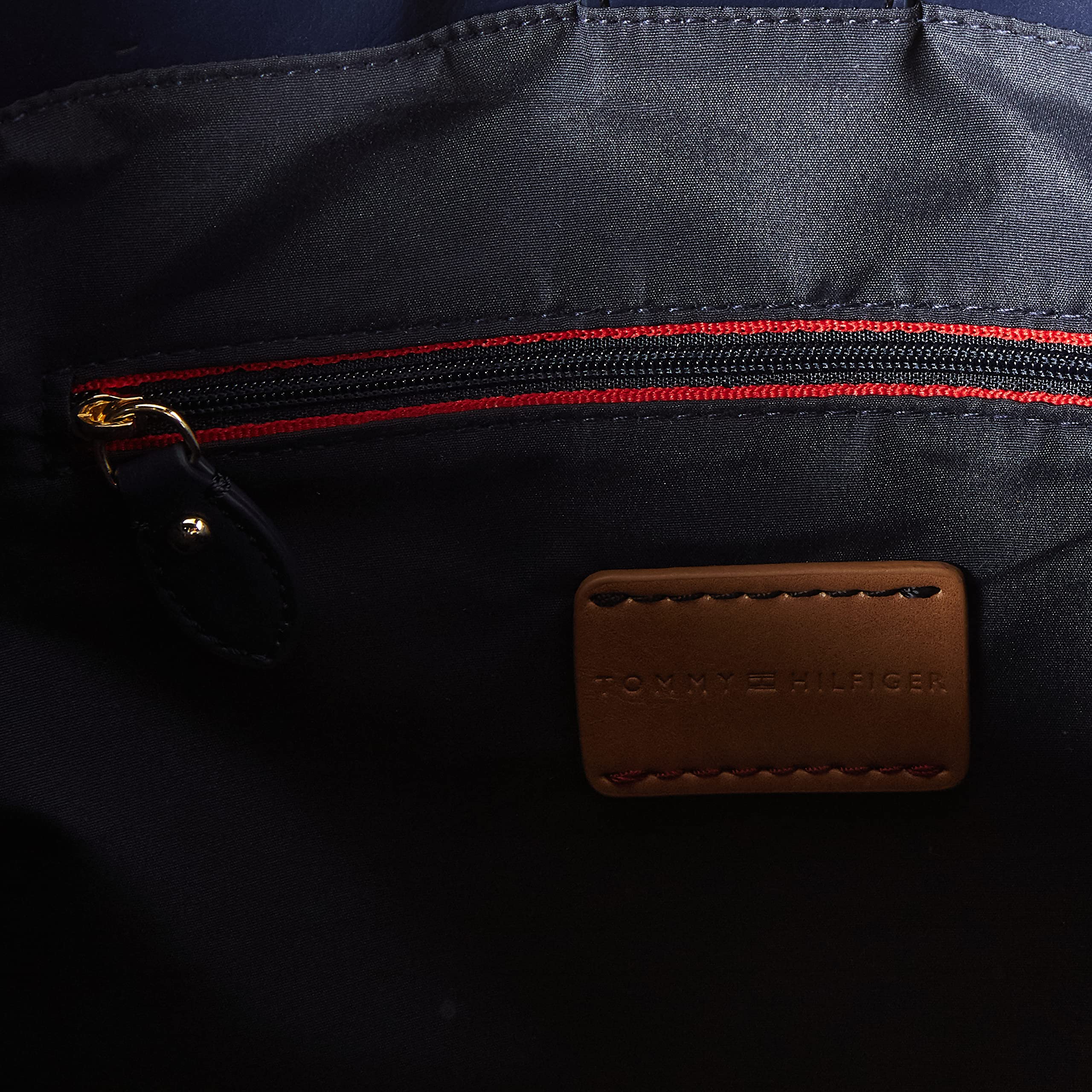 Foto 5 | Bolso Tommy Hilfiger Jaden Travel Para Mujer - Venta Internacional.