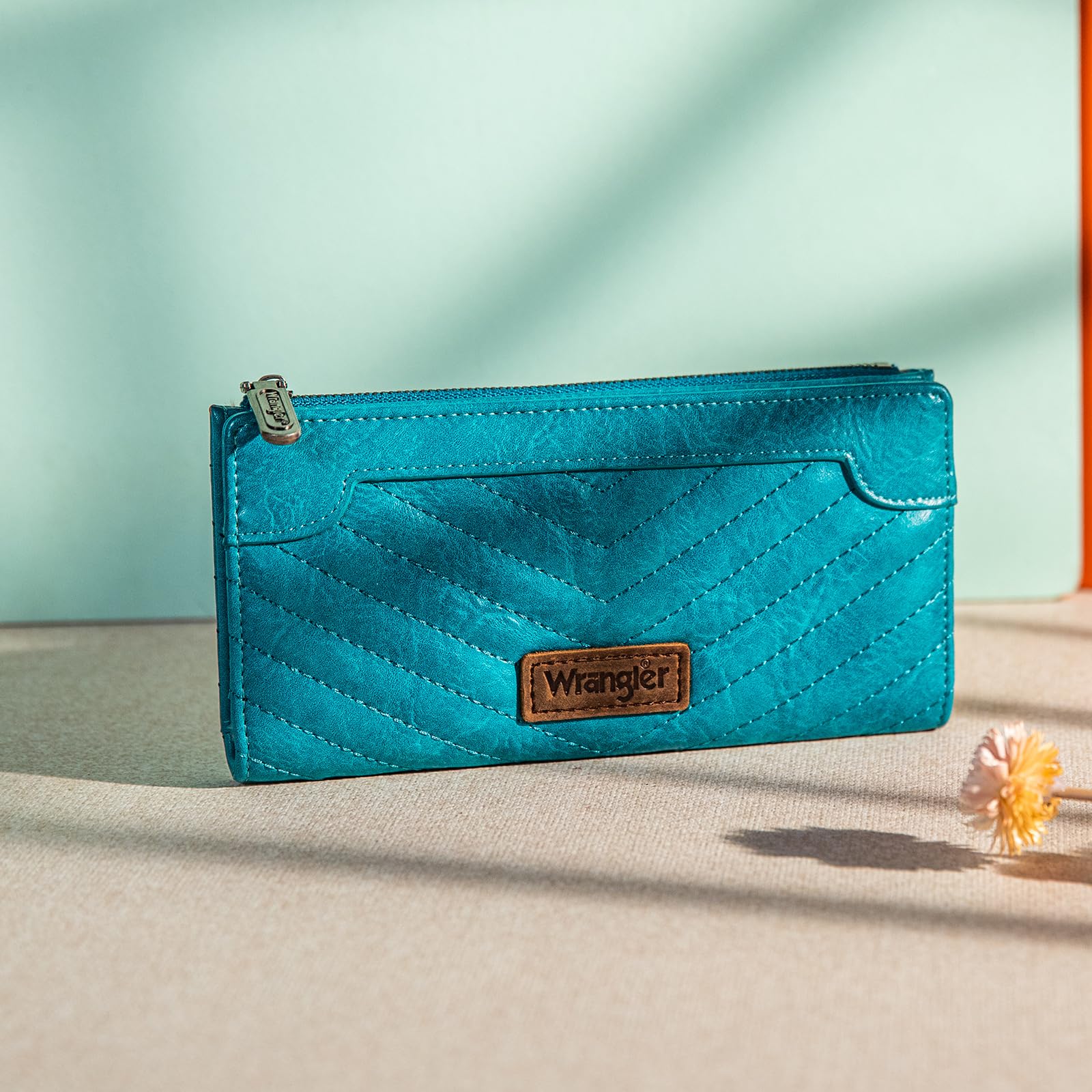 Foto 3 pulgar | Cartera Wrangler Minimalist para Mujer de Piel Vegana Turquesa - Venta Internacional