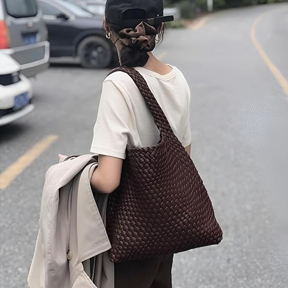 Foto 2 | Bolso Geelyda de Piel Café - Venta Internacional