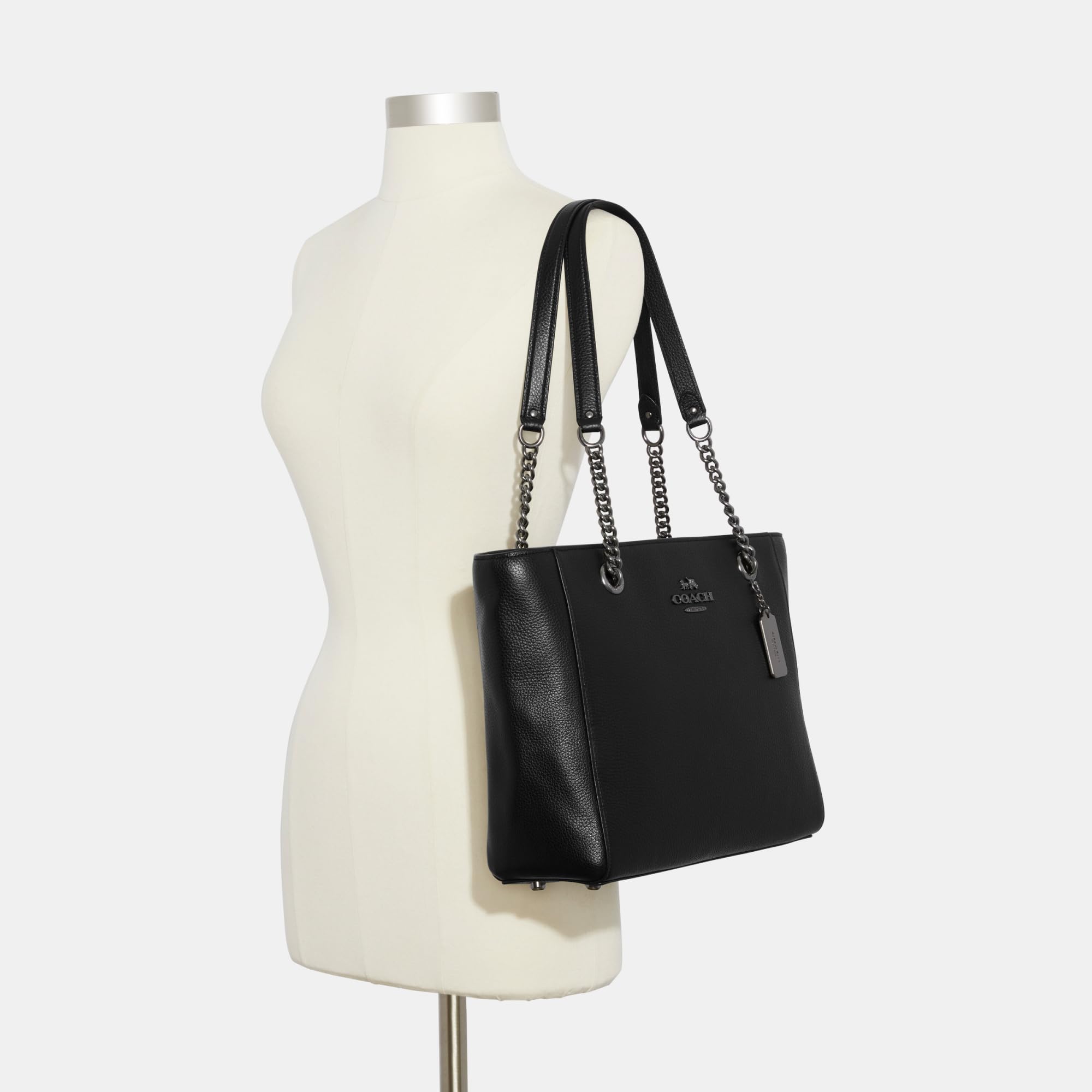 Foto 5 pulgar | Bolso De Mano Coach Cammie Chain, Piel Granulada Negra - Venta Internacional.