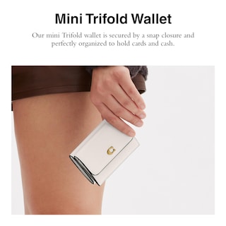 Foto 2 | Minitríptico Wallet Coach De Piel Granulada Pulida Essential - Venta Internacional.