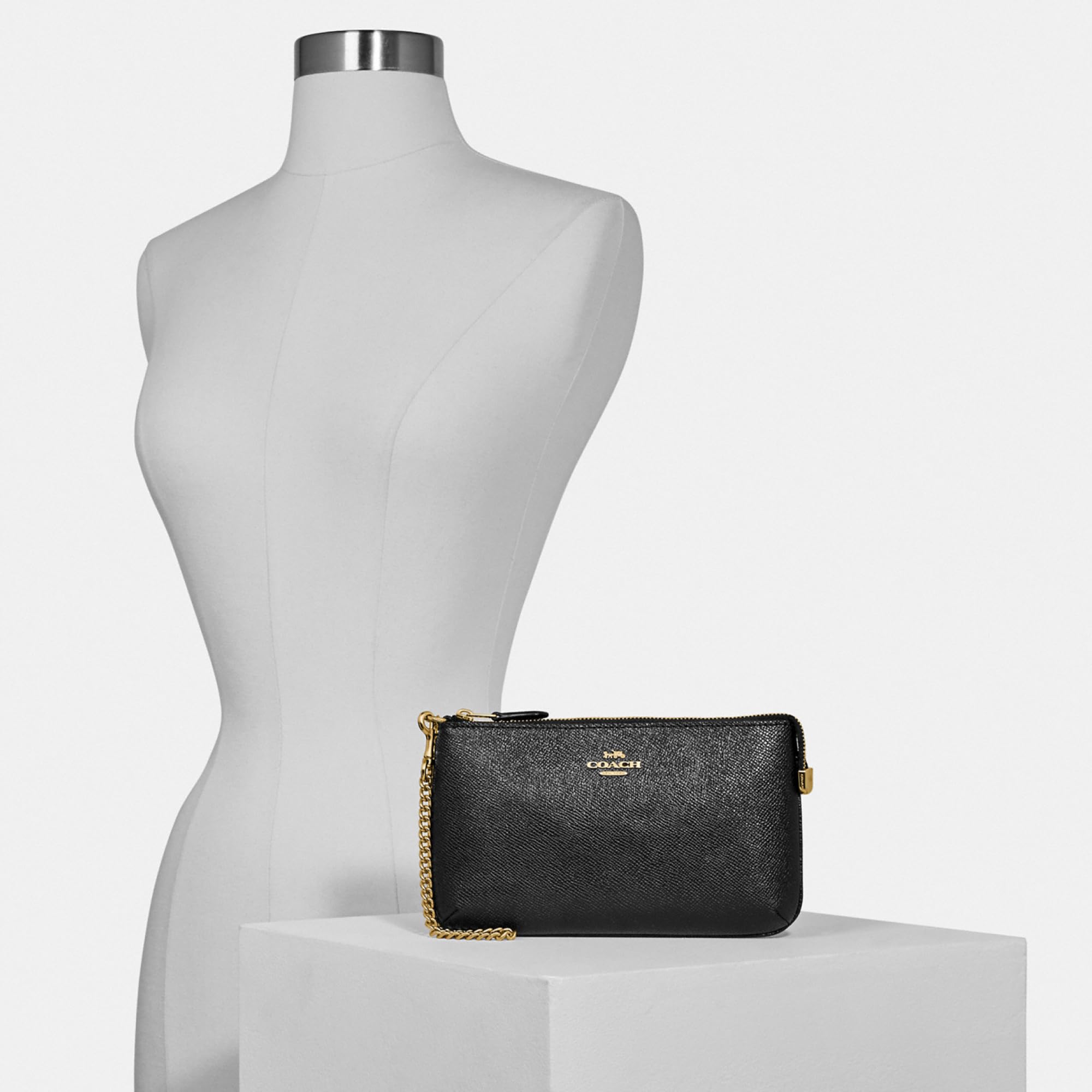 Foto 5 | Pulsera Coach De Piel Granulada Con Cadena - Venta Internacional.