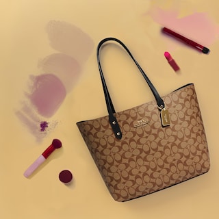Foto 2 | Bolso De Mano Coach Town Tote De Piel Granulada Pulida De Color Caqui Negro - Venta Internacional.