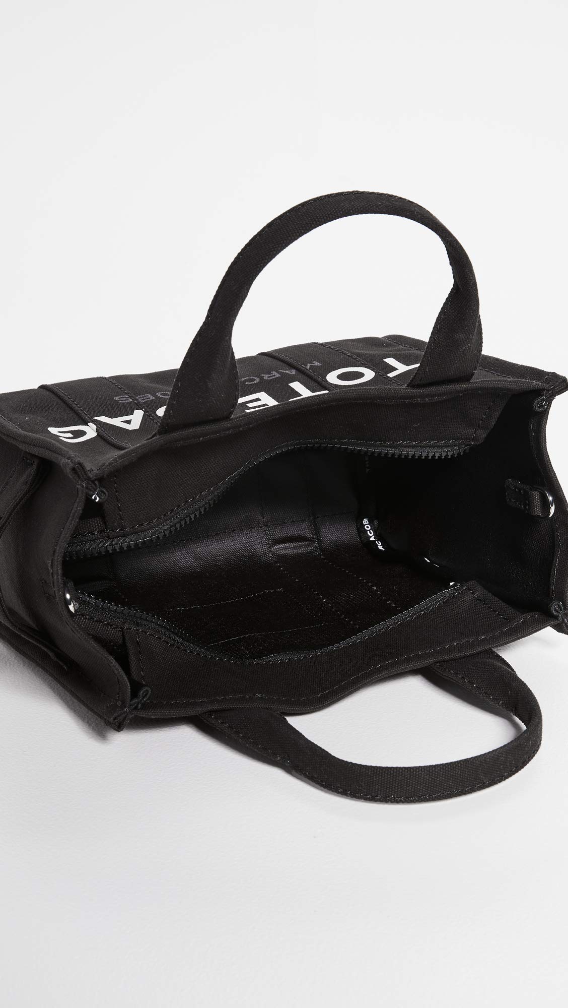 Foto 7 pulgar | Bolso Marc Jacobs The Canvas Small Black Para Mujer - Venta Internacional.