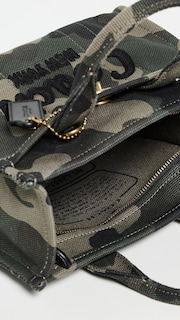Foto 6 | Bolsa De Lona Coach Cargo 20 Con Estampado De Camuflaje - Venta Internacional.