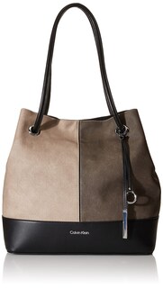 Foto 1 | Bolso Calvin Klein Gabrianna Novelty Grey Para Mujer - Venta Internacional.