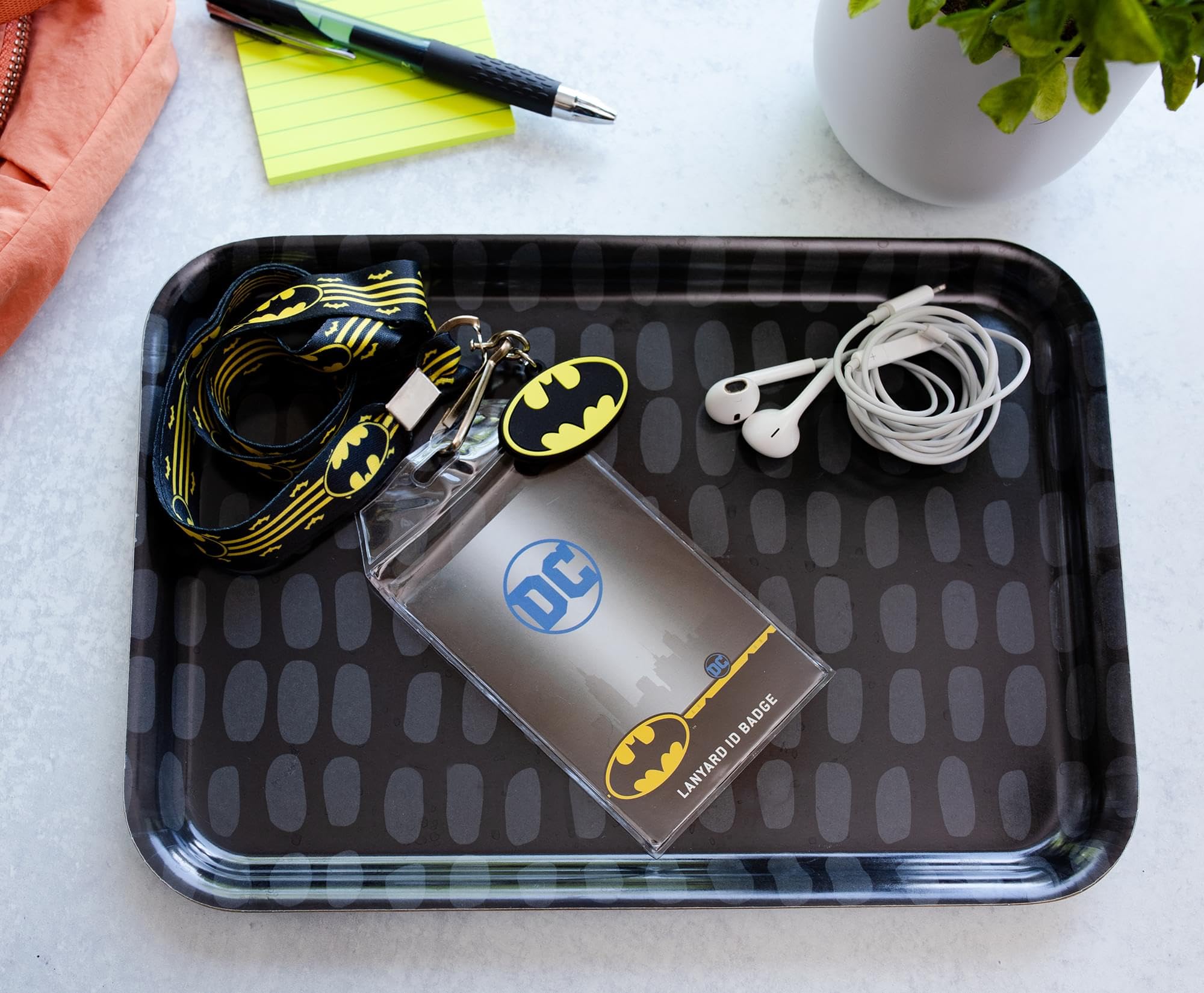 Foto 8 pulgar | Lanyard Silver Buffalo Dc Comics Con Logotipo Envolvente De Batman - Venta Internacional.