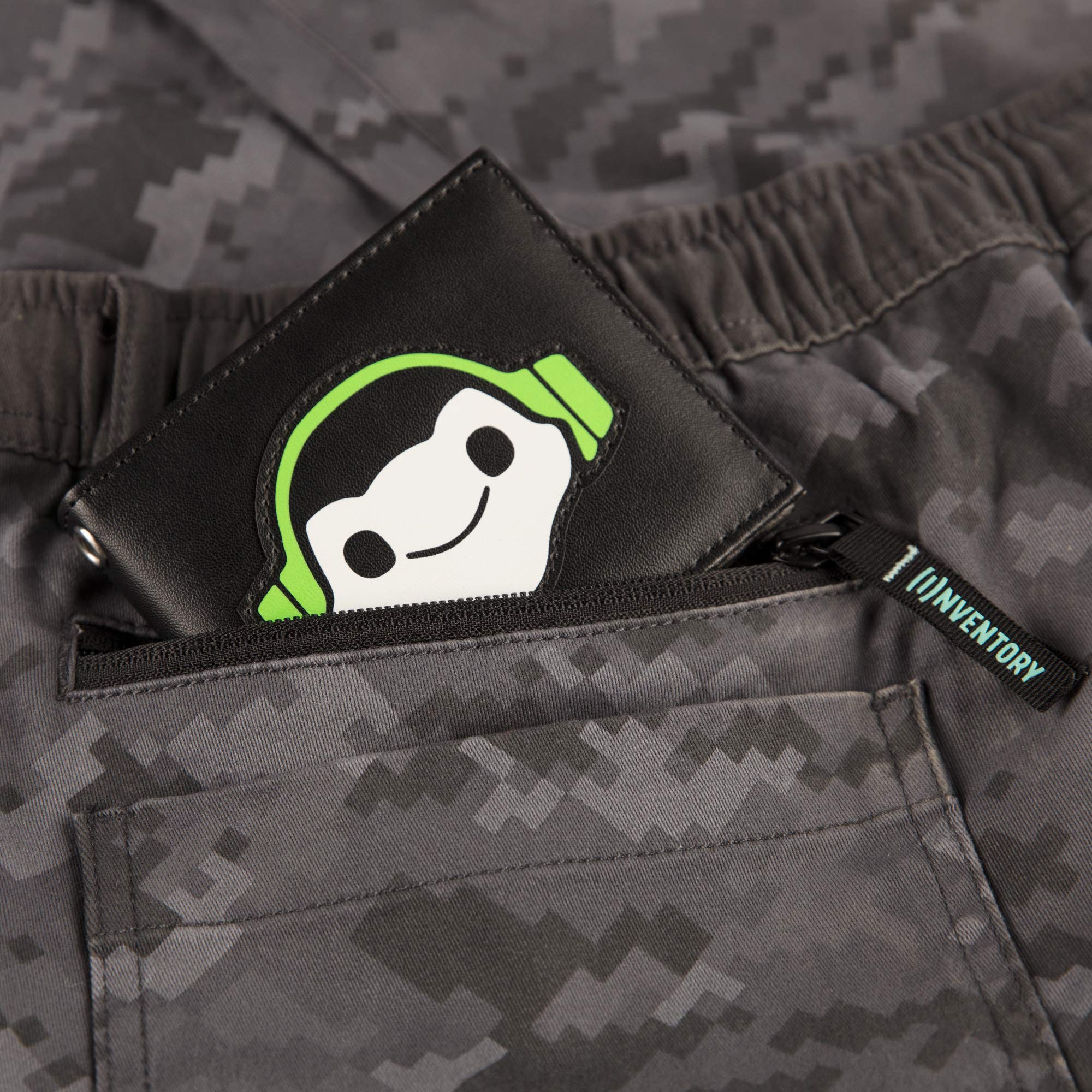 Foto 4 | Cartera Jinx Overwatch Lucio 'sound Barrier' Negra - Venta Internacional.