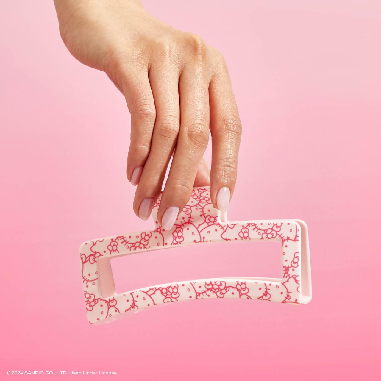 Foto 4 pulgar | Pinza Para El Pelo Kitsch Hello Kitty De Plástico Reciclado Jumbo - Venta Internacional.
