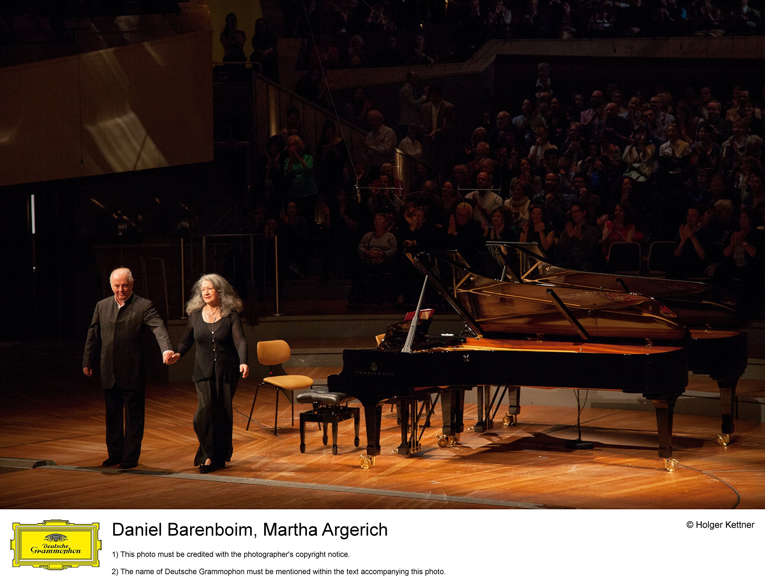 Foto 3 pulgar | Dúos De Piano En Cd De Argerich Martha Y Barenboim Dani - Venta Internacional.