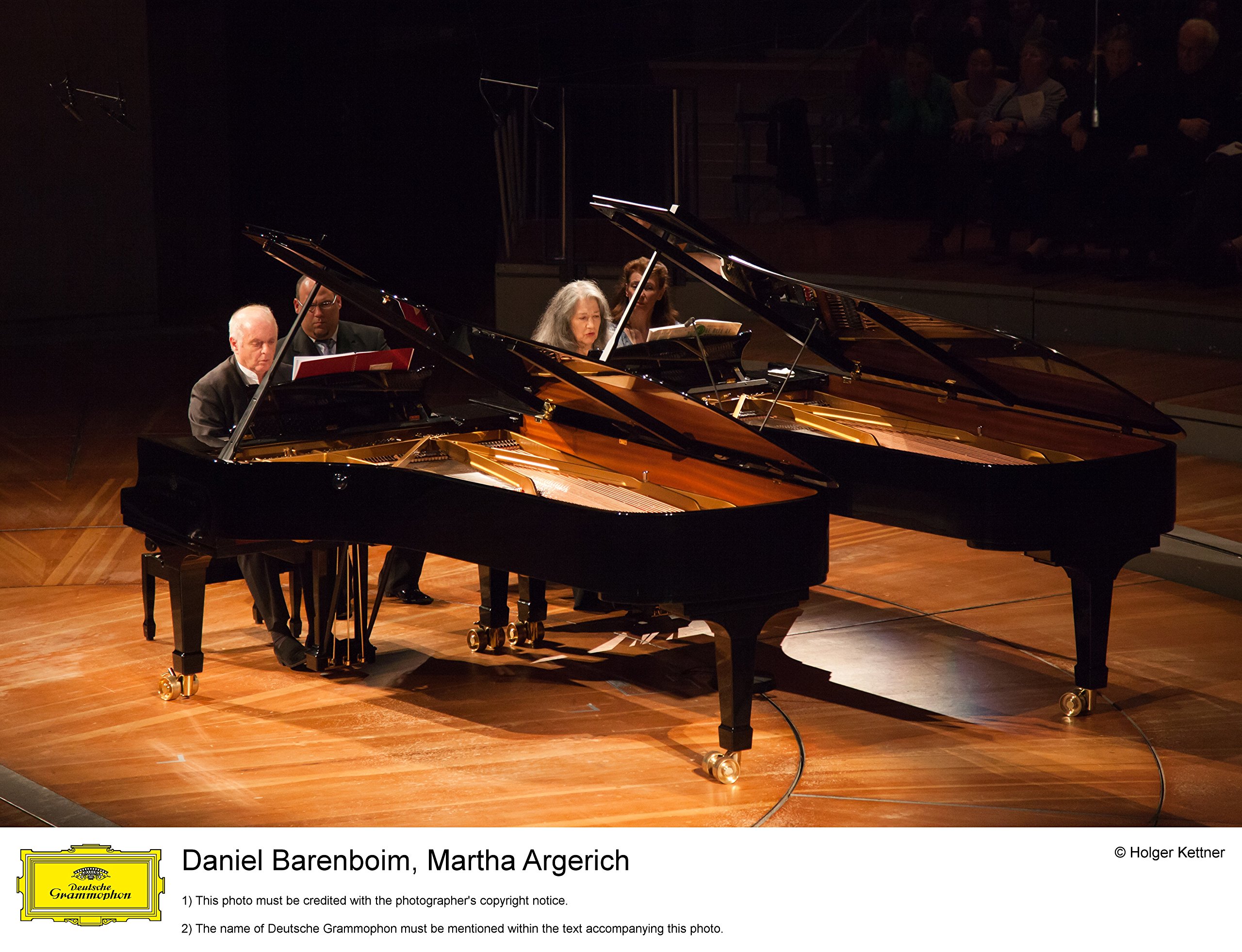 Foto 4 pulgar | Dúos De Piano En Cd De Argerich Martha Y Barenboim Dani - Venta Internacional.