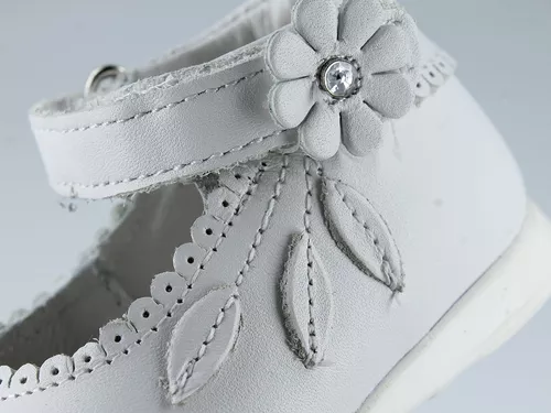 Foto 7 pulgar | Zapatos Coqueta Blancos para Niña