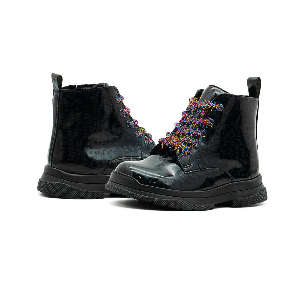 Foto 4 pulgar | Bota Karsten Para Niña Agujeta Colores Holográfica Charol Negro