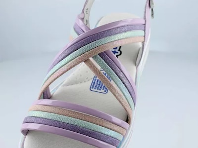 Foto 6 | Sandalias Huaraches Coqueta 112408-u Lila Casual Niña Charol