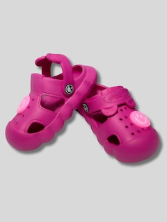 Foto 2 | Sandalias Para Niña Ligersa Y Antideslizantes Eva Sand-1024 Color Fucsia Con Pines Decorativos