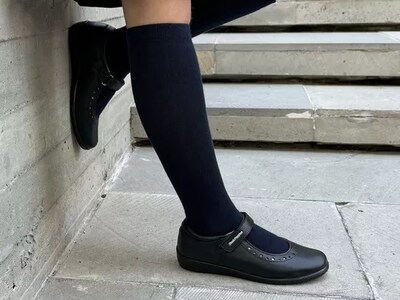 Foto 5 | Zapato Escolar Flats Hush Puppies Negro de Piel para Niña