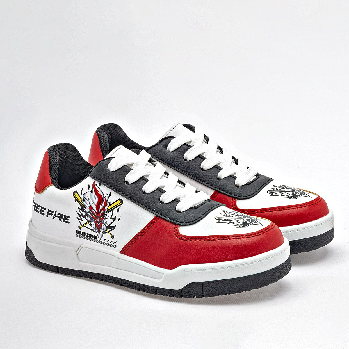 Foto 1 | Licencias Yuyin Tenis Urbano Para Niño Blanco Negro Rojo Cod.132408