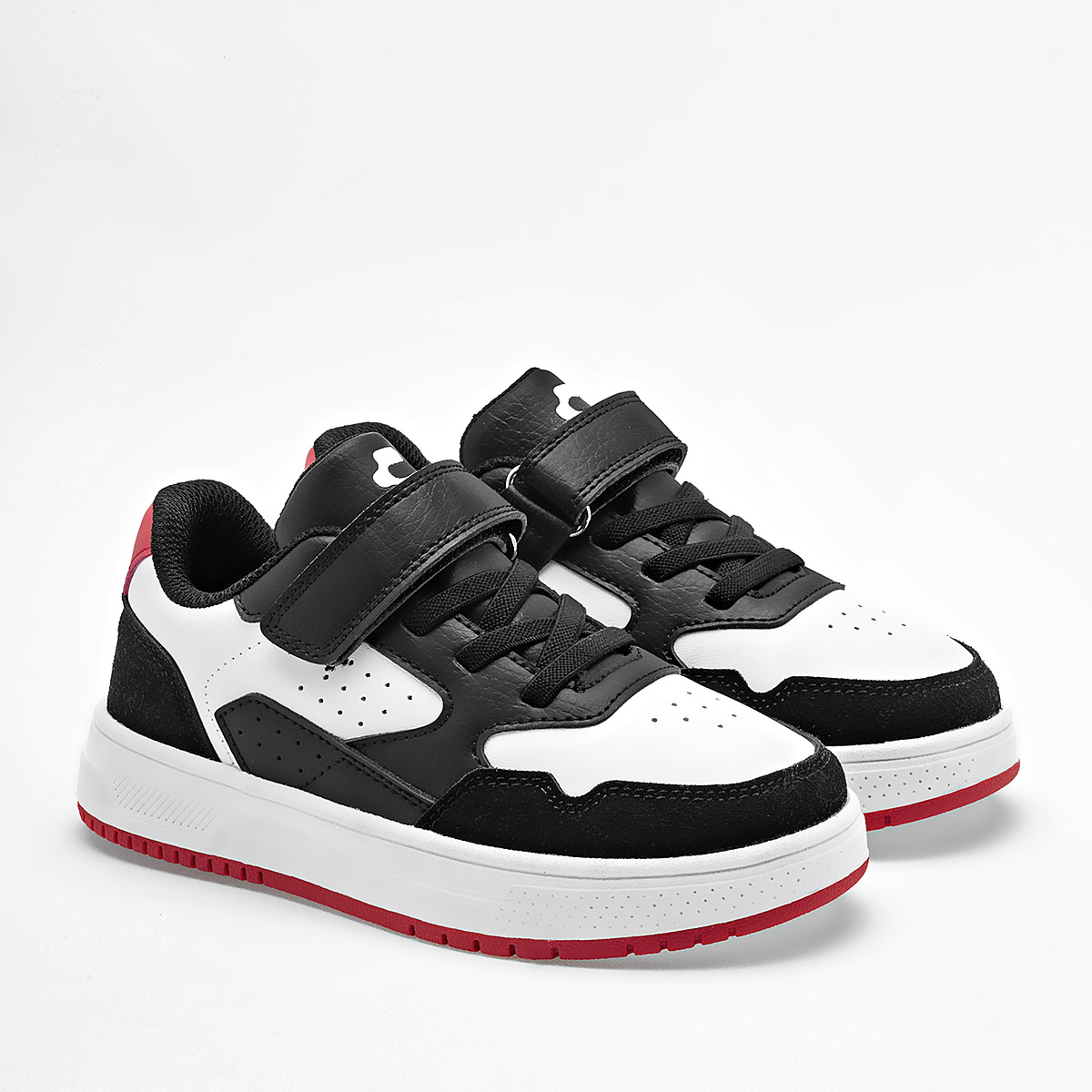 Charly Tenis Urbano Para Niño Negro Blanco, Agujeta Elastica Cod.131600