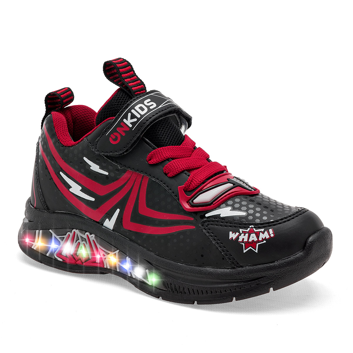 Foto 2 pulgar | On Kids Tenis Urbano Para Niño Negro Rojo, Con Luces Cod.132691