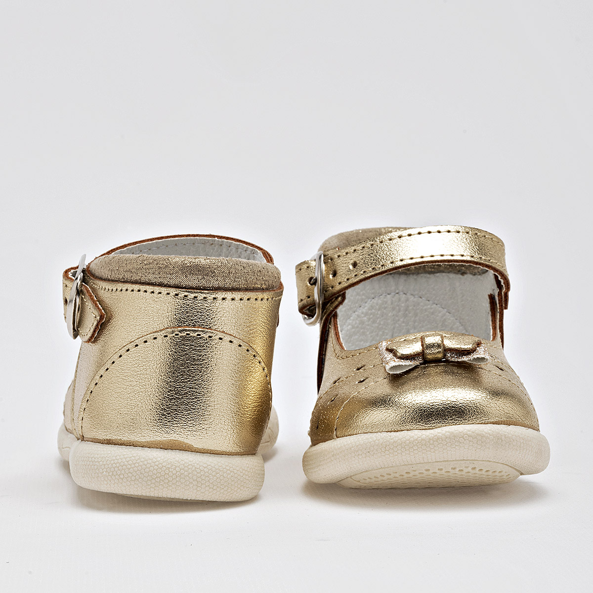 Foto 5 pulgar | Chaparrin Zapatitos Para Bebé Niña Dorado